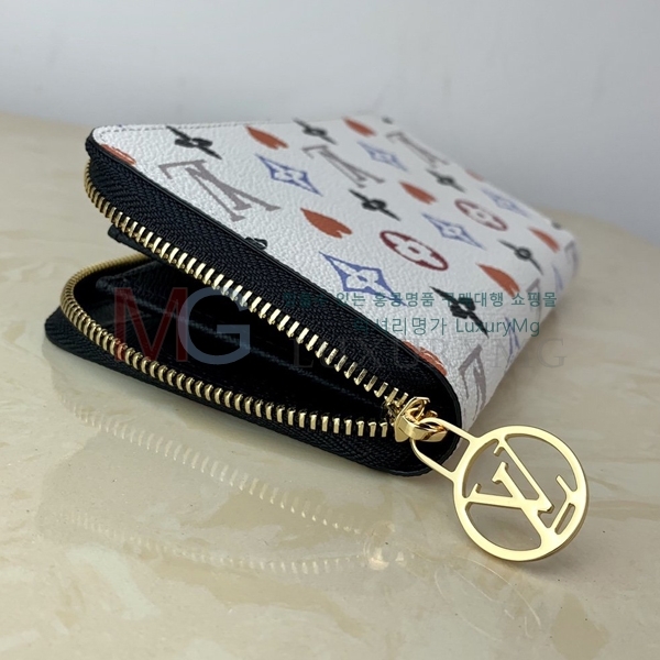 ̺ ӿ  M80323-A-1