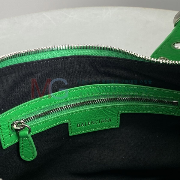 ߷þư Le Cagole XS   92678-A1-7