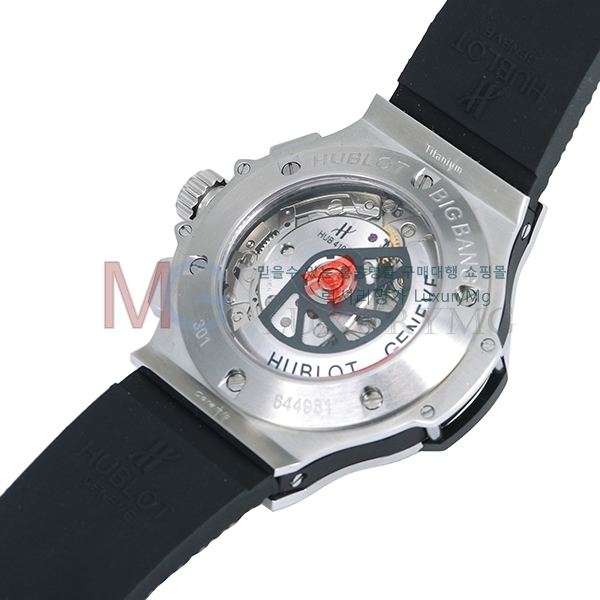   ð  301 PB 131 RX 5825-13