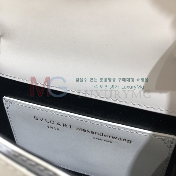 Ұ Ƽ  288739-A-1