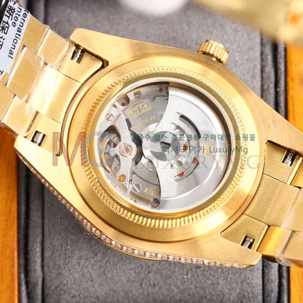 η Ż ð RM3255-1