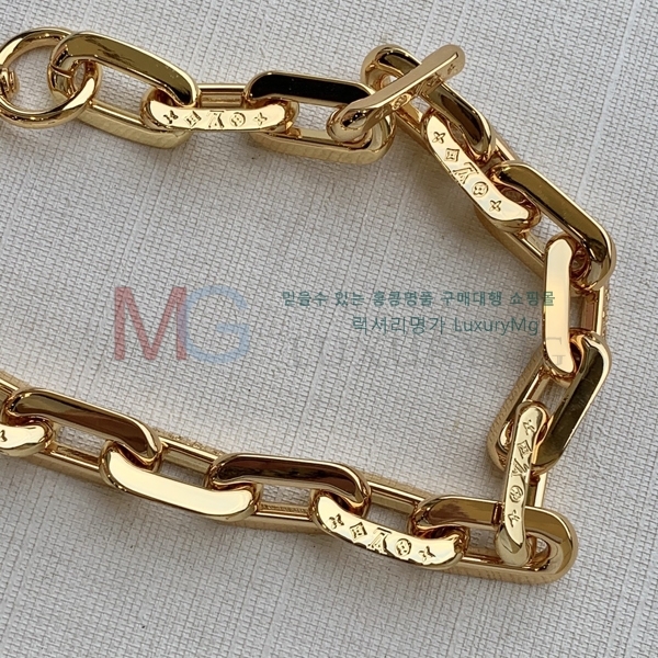 ̺  PM  M57790-A-1