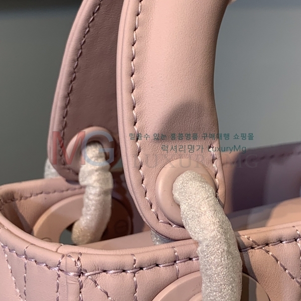  ̴ ̵ M0563-A-8