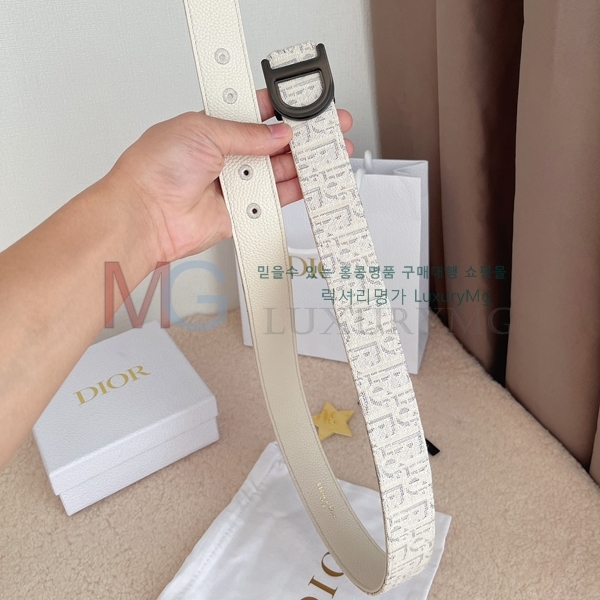   Ʈ DR663331-1 (3.5cm)