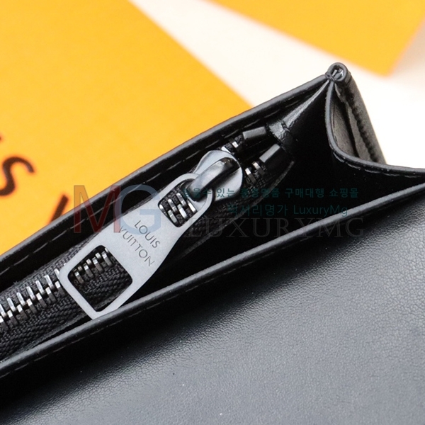 ̺   M80503-A-1