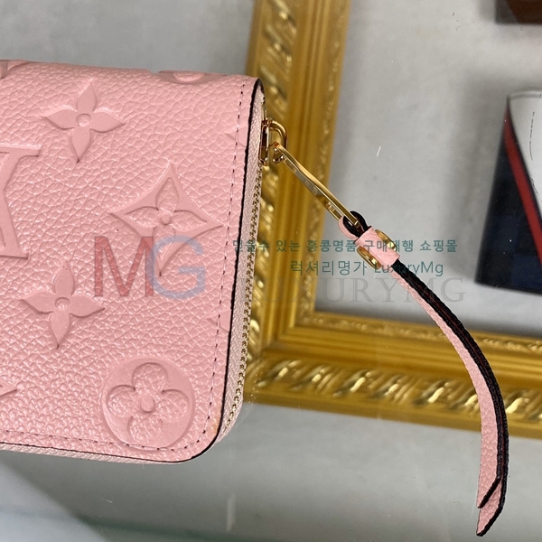 ̺    M60574-A-4