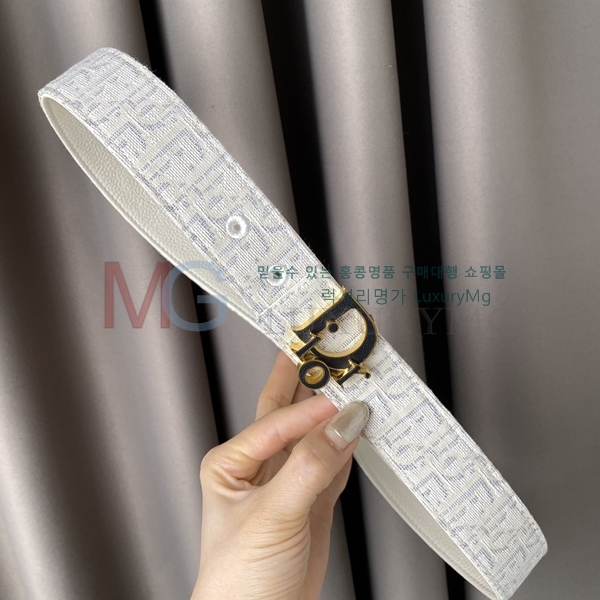   Ʈ DR688216-7 (3.5cm)