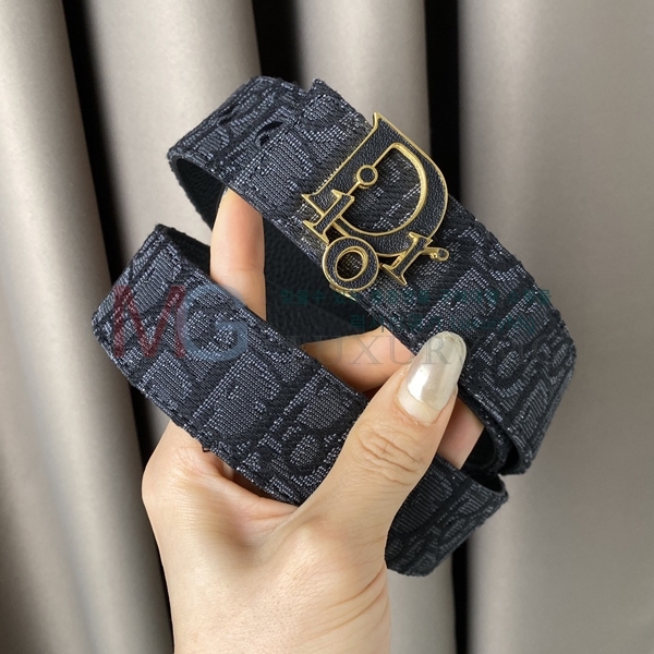  Ʈ DR688216-4 (3.5cm)