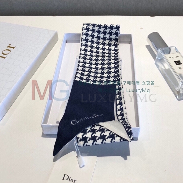  Ʈ AD334710-4