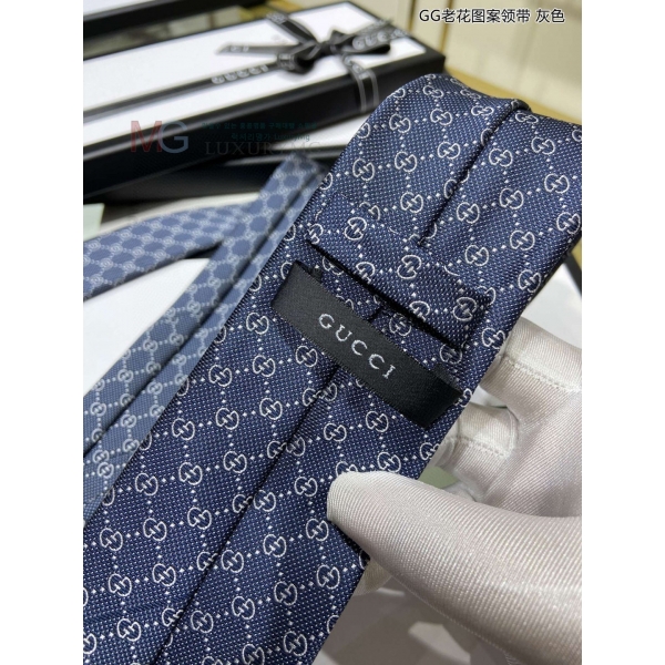  Ÿ GEN260132-4