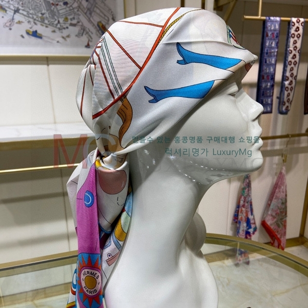 ޽ ÷ HE6005778-2