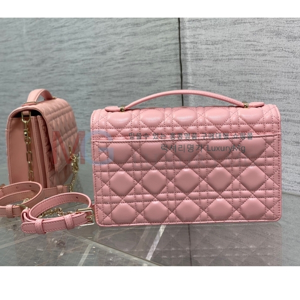  MISS DIOR ž ڵ  M0997-3