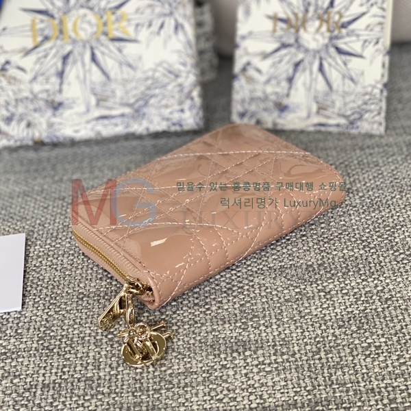  ̵   S0985-2