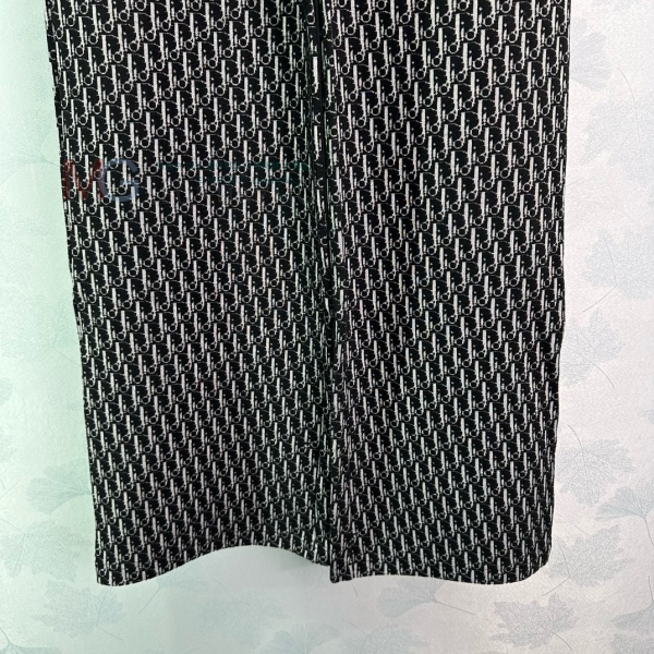    DO2111332-4