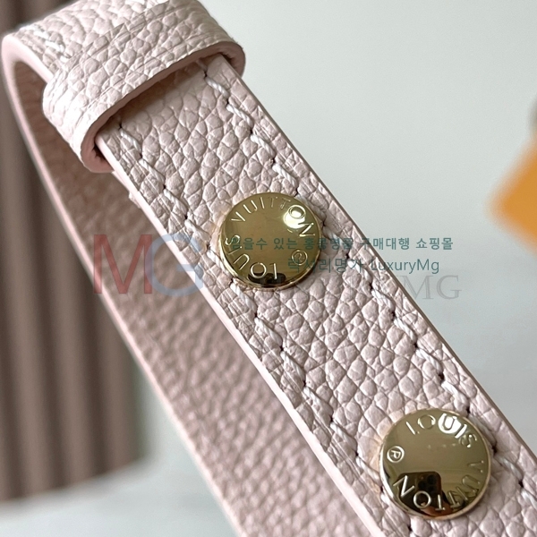 ̺ ׿뿡 BB Ŷ M47038-520