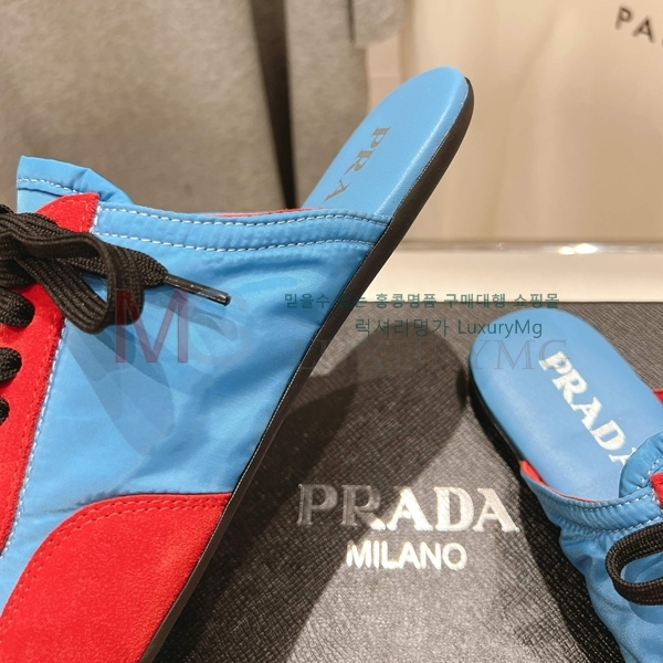     PA809991-6