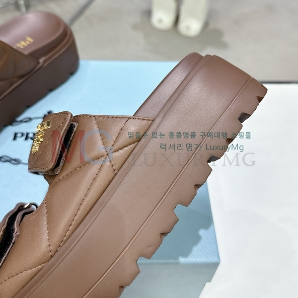     PA655504-2