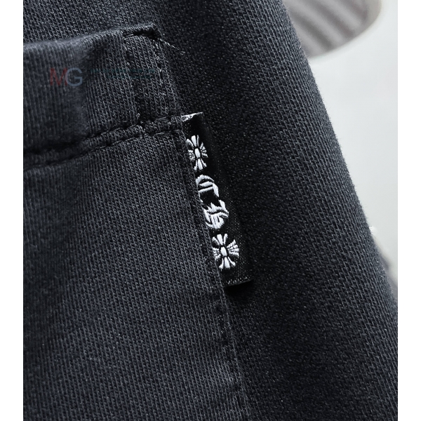 ũ  KK055945-4