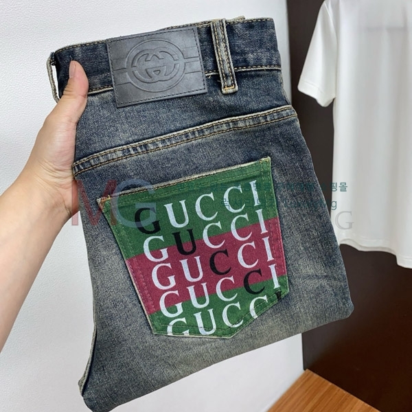   û GC22031636