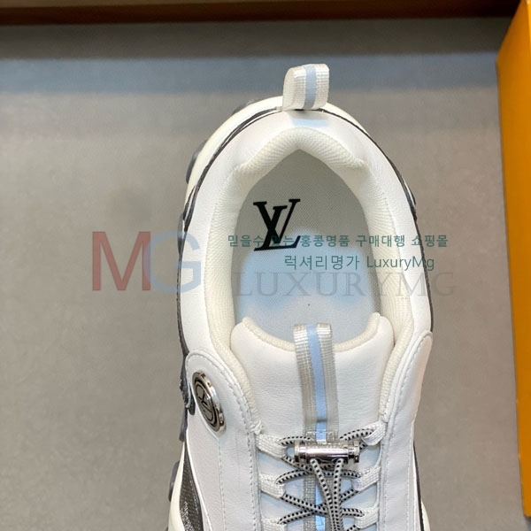  ̺  Ŀ LV8041773-4