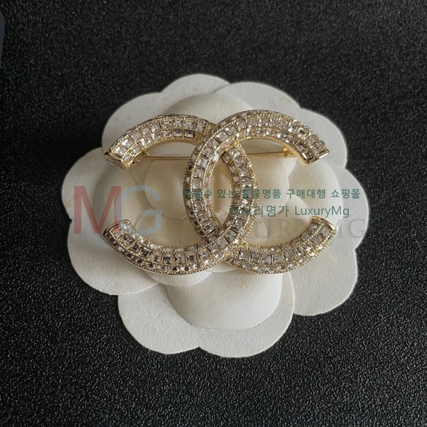 * ġ G1006747