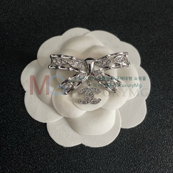 * ġ G1006748