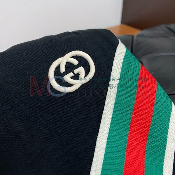    2GU8040123-1