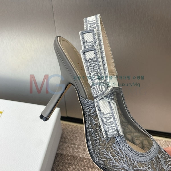    3D2R60990