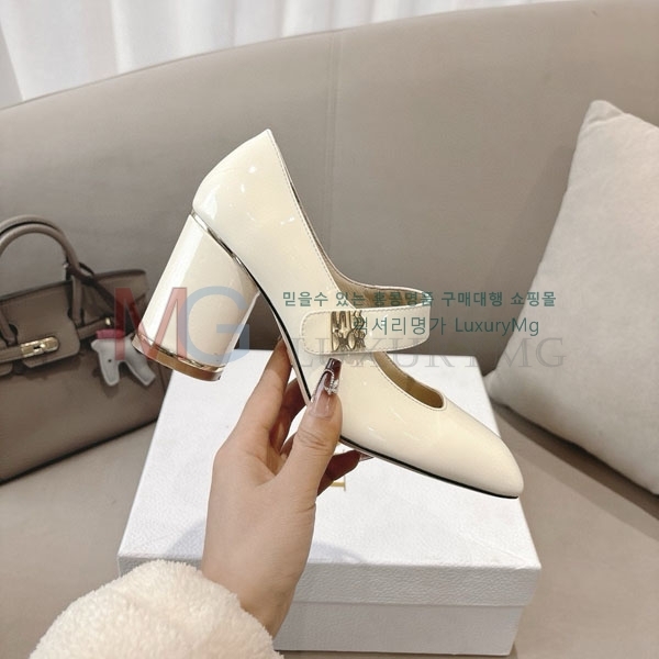     3D2R605522-2