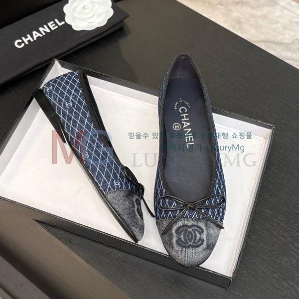  ÷  AA80F661-4