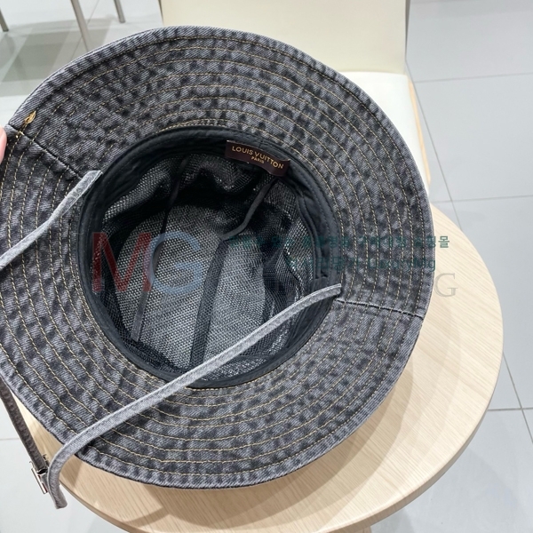 ̺  LV68848-3