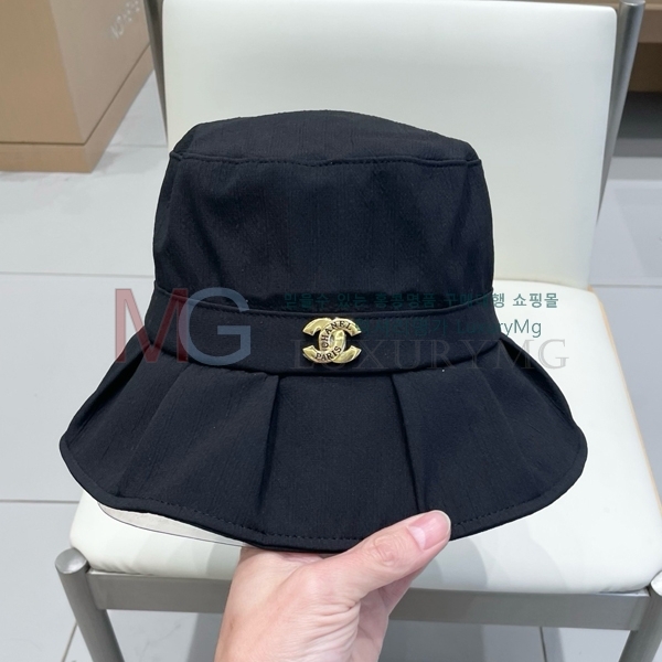   CH1620354172-3