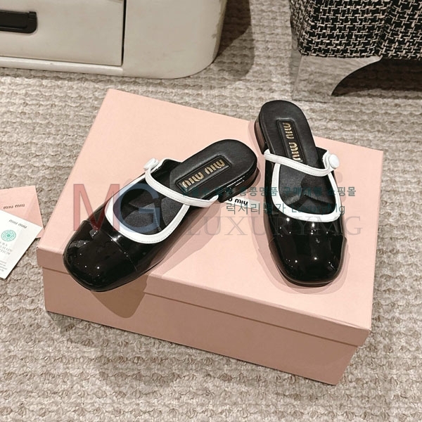 ̿̿  ÷ M5805542-3