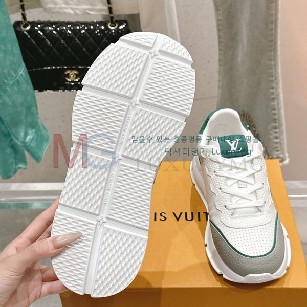  ̺ Classic Ŀ LV8006440-4