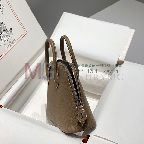 ޽  H171660-8 
