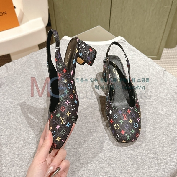 ̺  LV159123-4