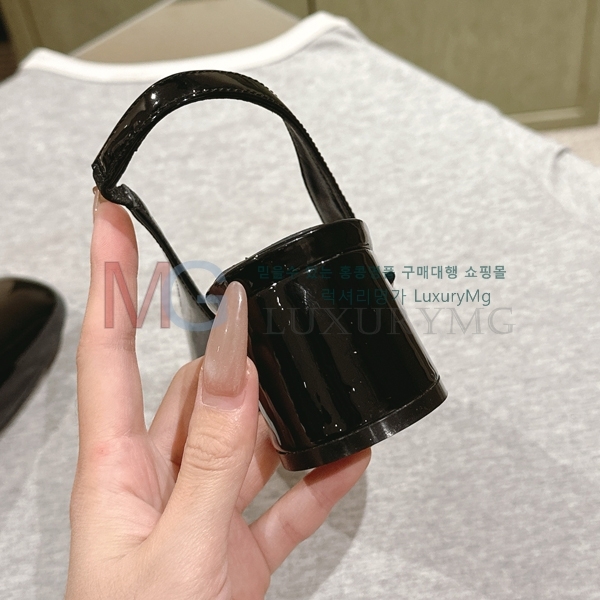 ̺  LV159123-7