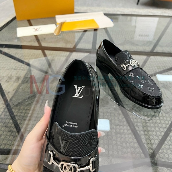 ̺   LV288037-2