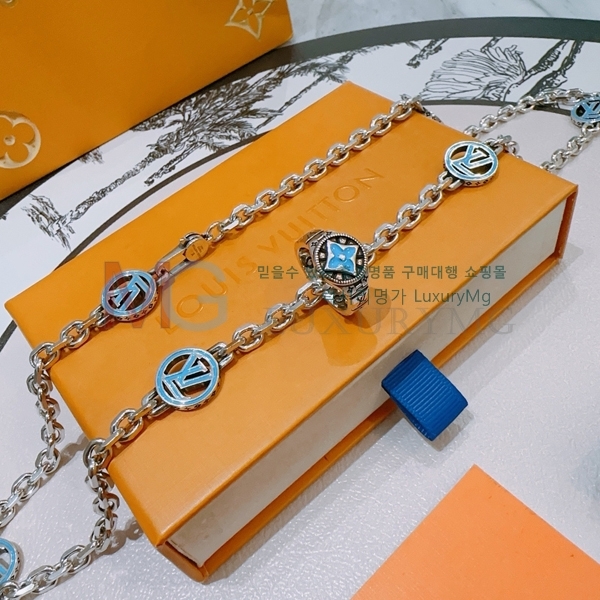 ̺  LV3007200-5