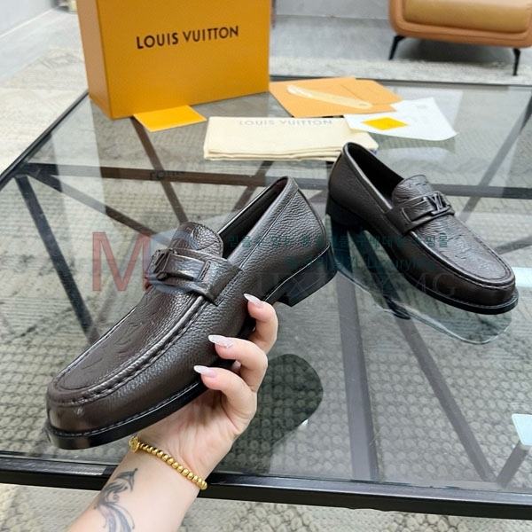 ̺   LV288038-3