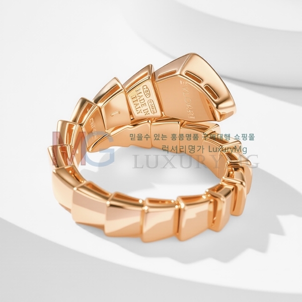 Ұ  BV695676-1