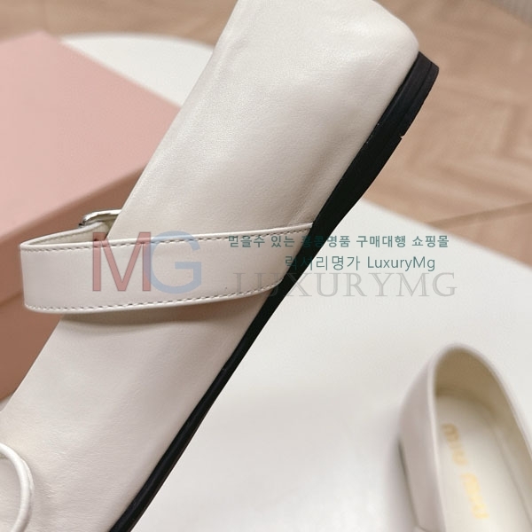 ̿̿  ÷ mm200180-2