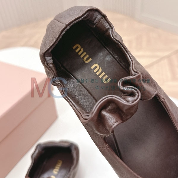 ̿̿  ÷ mm208906-3