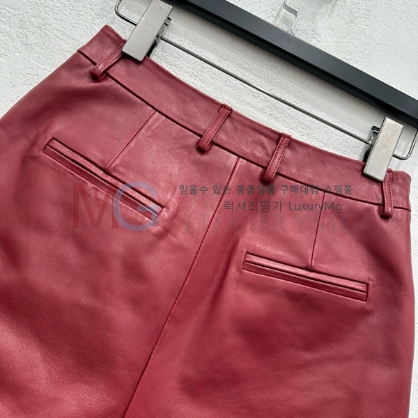    GU321584-2