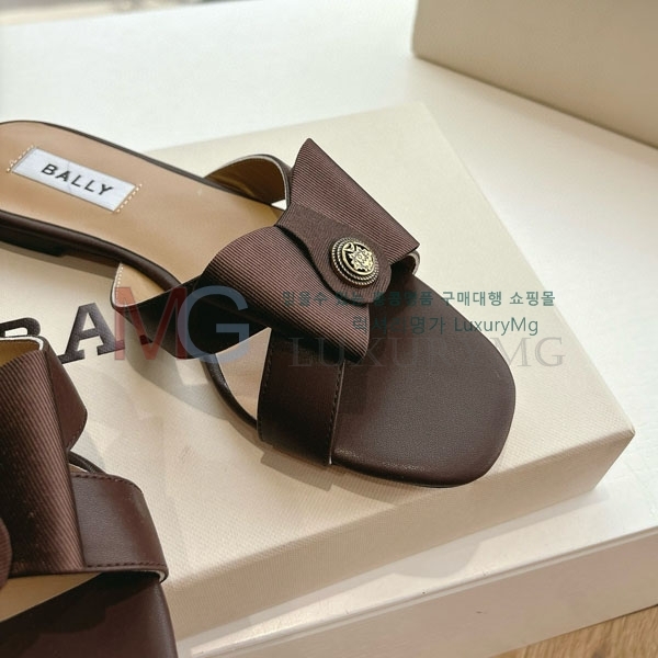 ߸   BL-033628