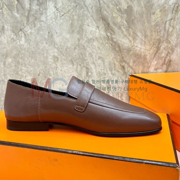 ޽  屸 HE501884-3