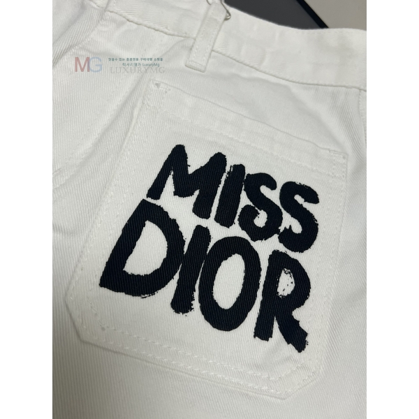     DRE4182510-7