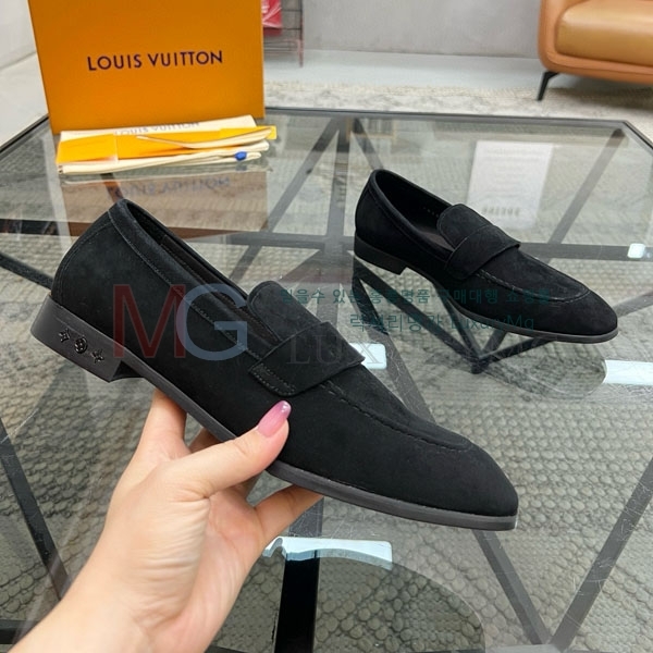 ̺   LV770236-4