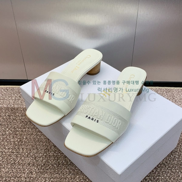     DI657780-6