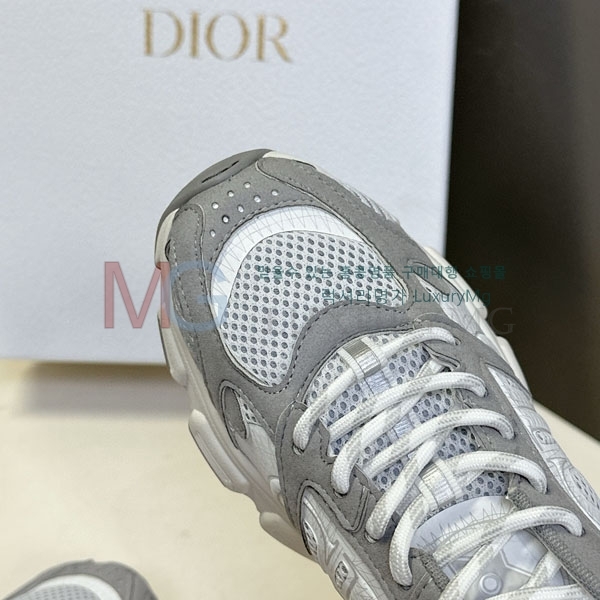   Ŀ DR10989852
